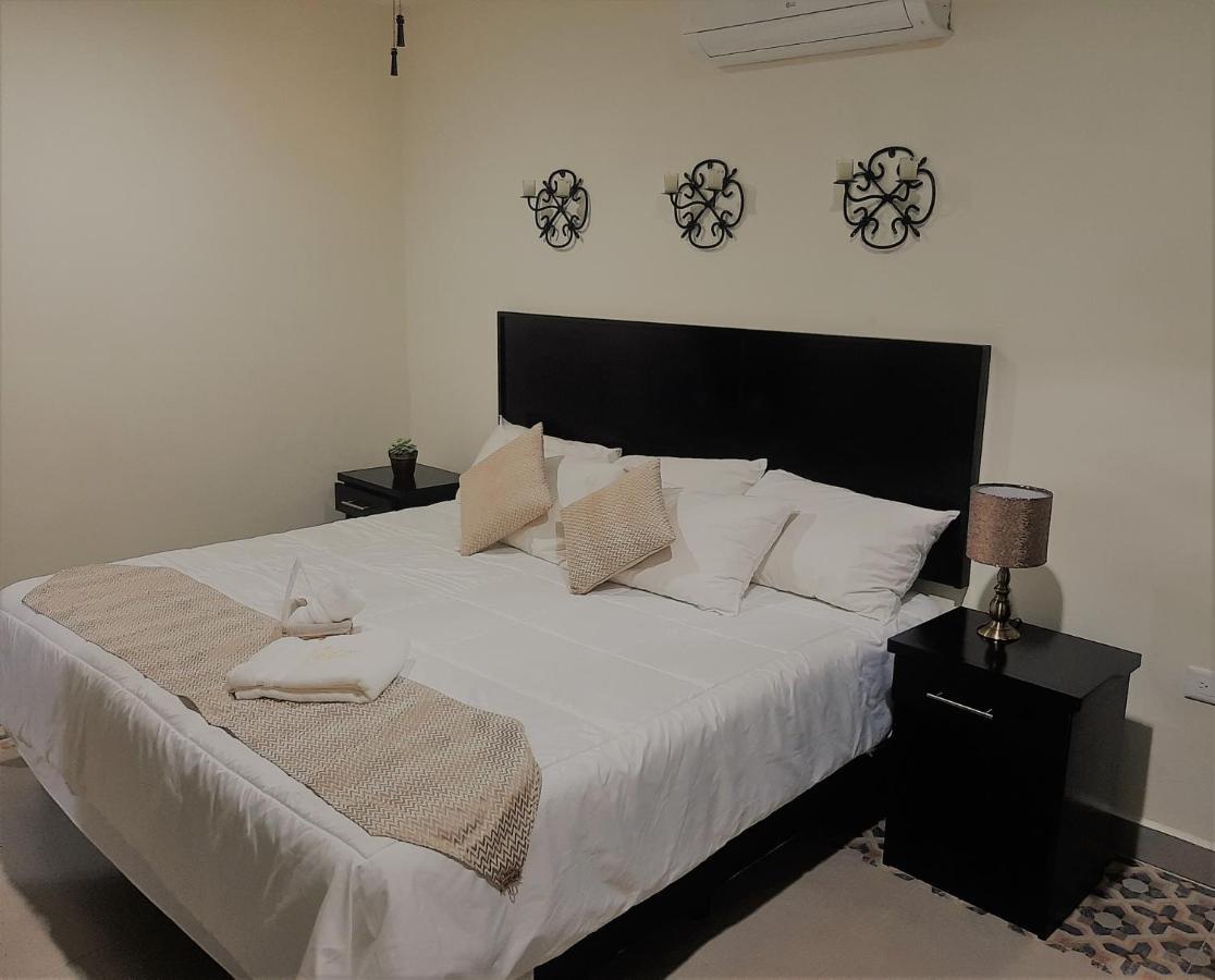 Hotel Recuerdos Valladolid  Ngoại thất bức ảnh